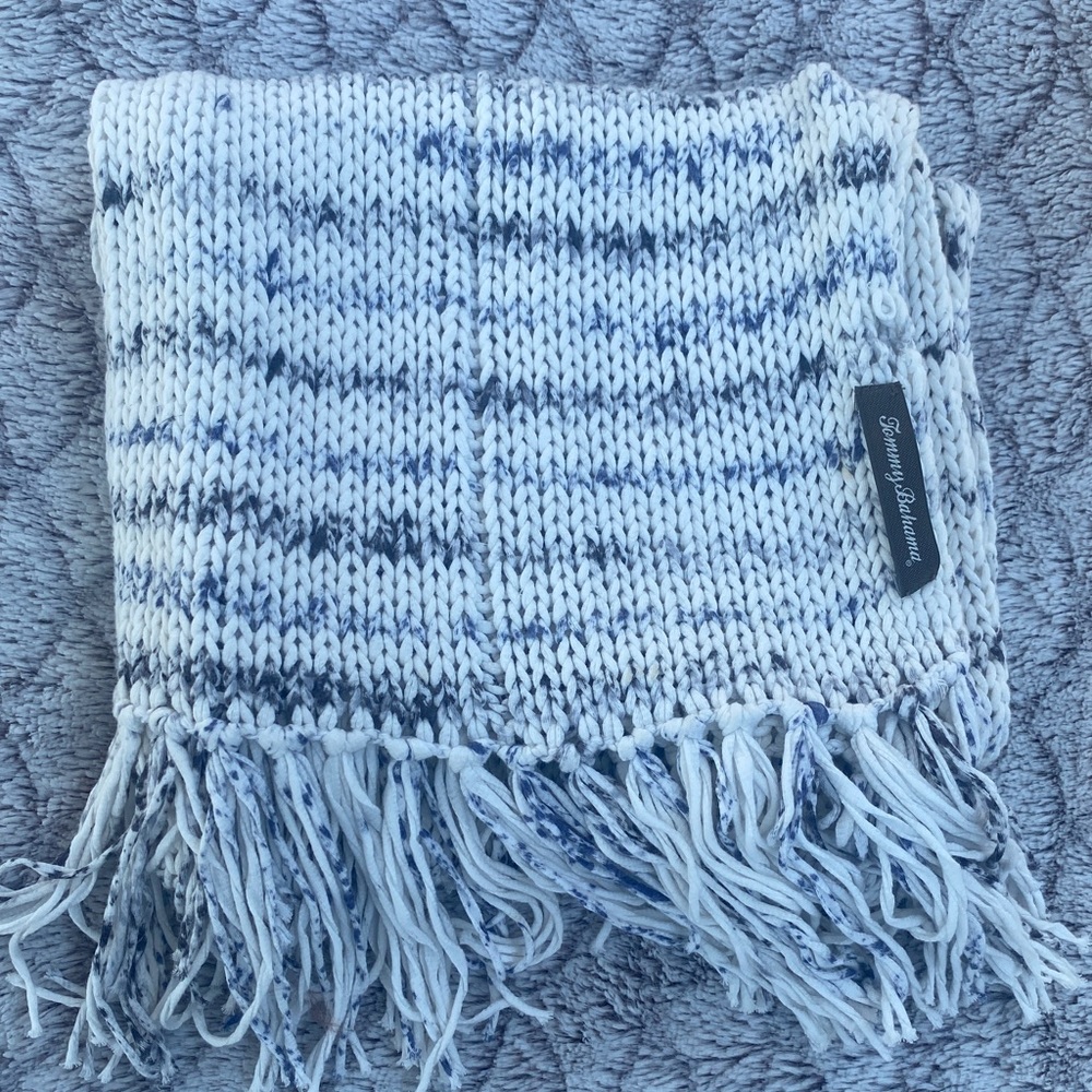 Tommy Bahama Gray Knitted Scarf Harbor Gray 11.5” Wide, 96” Long